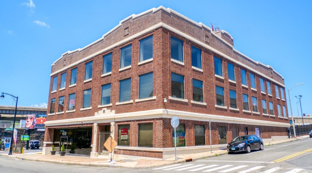 Hartford: The Village for Families and Children Navegador